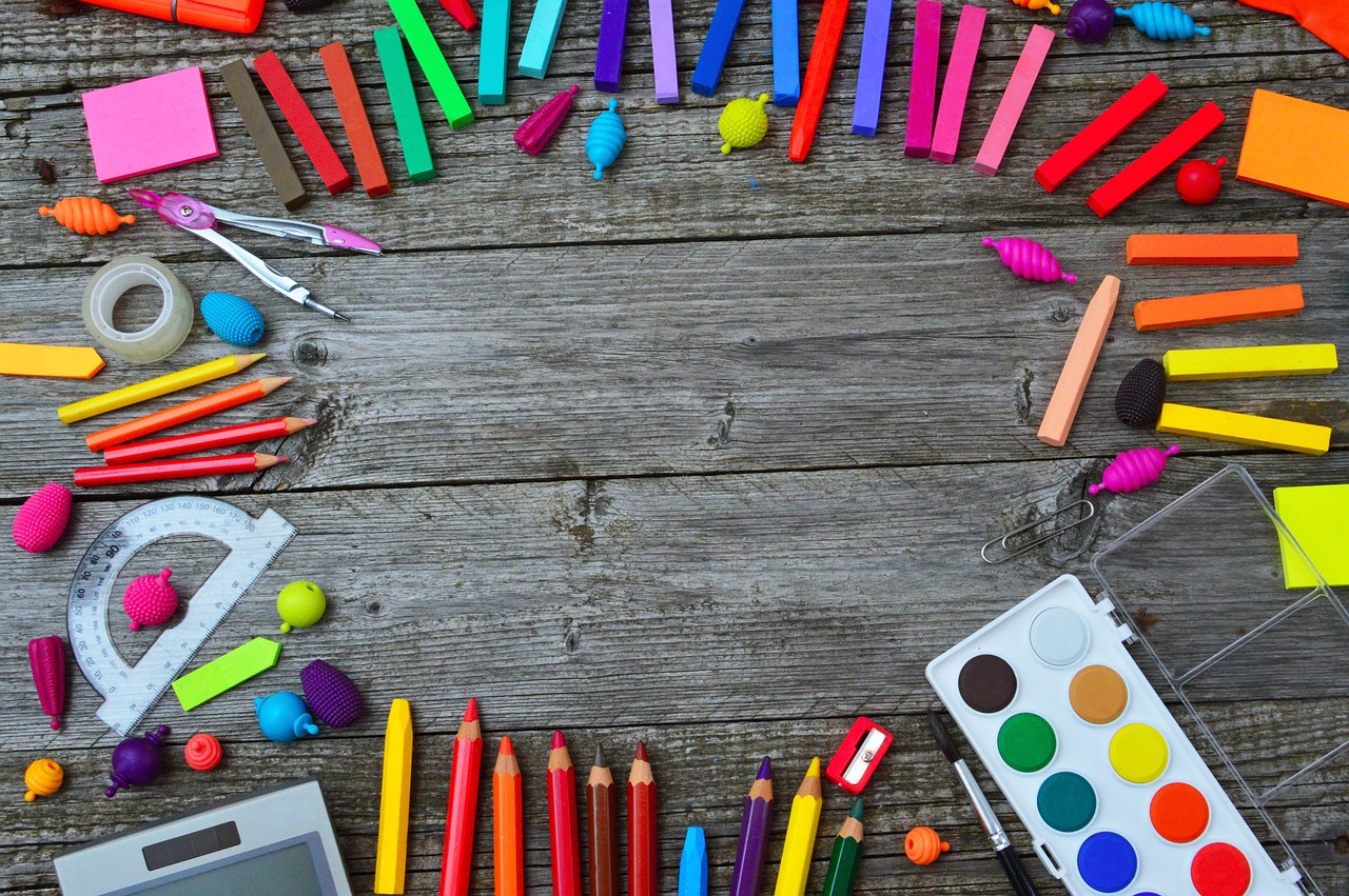 Creating Personalized Stationery with DIY Techniques